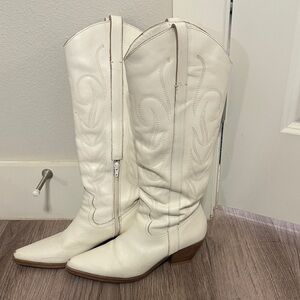 Matisse White Western-Style Women's Boots